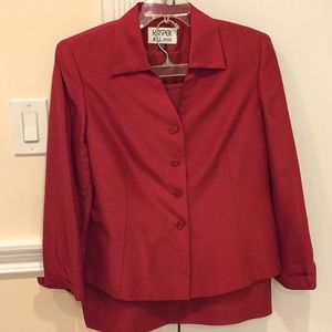 Kasper Dressy Skirt Suit. 100% Silk.